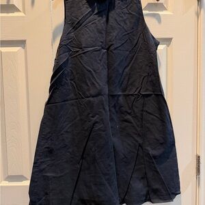Vineyard Vines Black Ruffled Garment